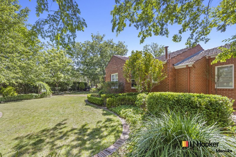 Photo - 2 Frome Street, Narrabundah ACT 2604 - Image 3