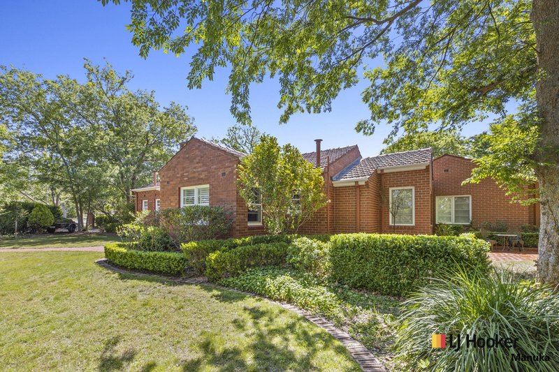 Photo - 2 Frome Street, Narrabundah ACT 2604 - Image 4