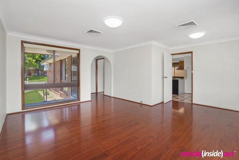 Photo - 2 Fry Place, Quakers Hill NSW 2763 - Image 2