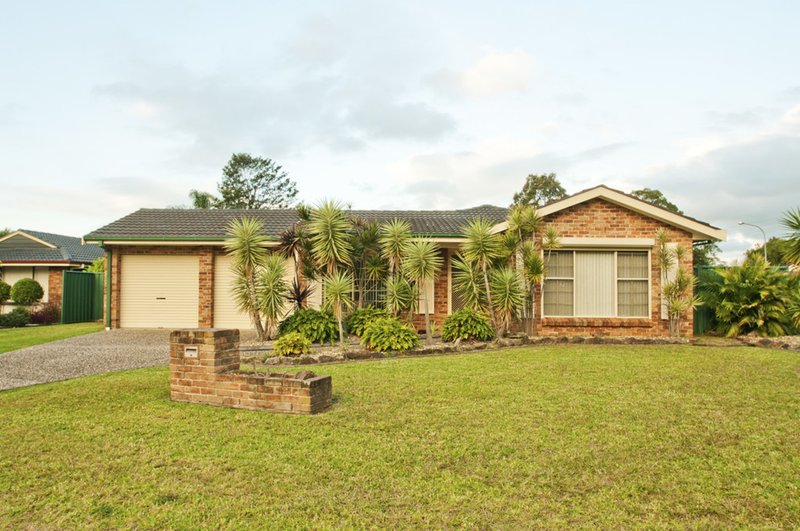 2 Fryer Place, Albion Park NSW 2527