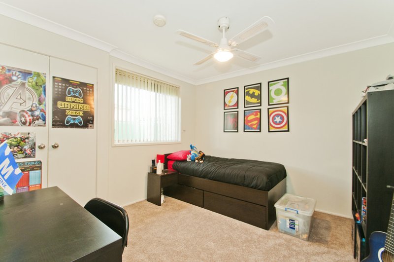 Photo - 2 Fryer Place, Albion Park NSW 2527 - Image 11