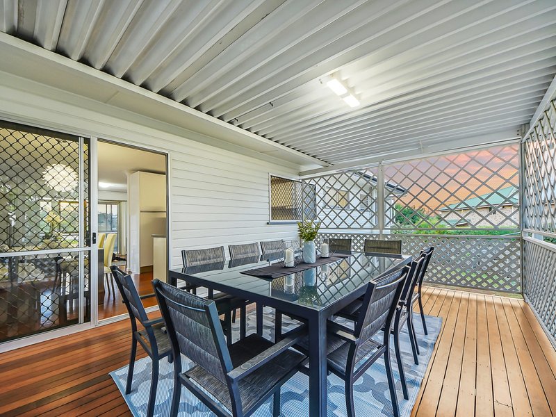 Photo - 2 Furley Street, Aspley QLD 4034 - Image 13