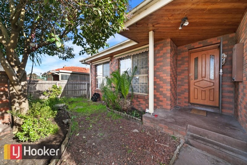 2 Gavan Dr , Springvale VIC 3171