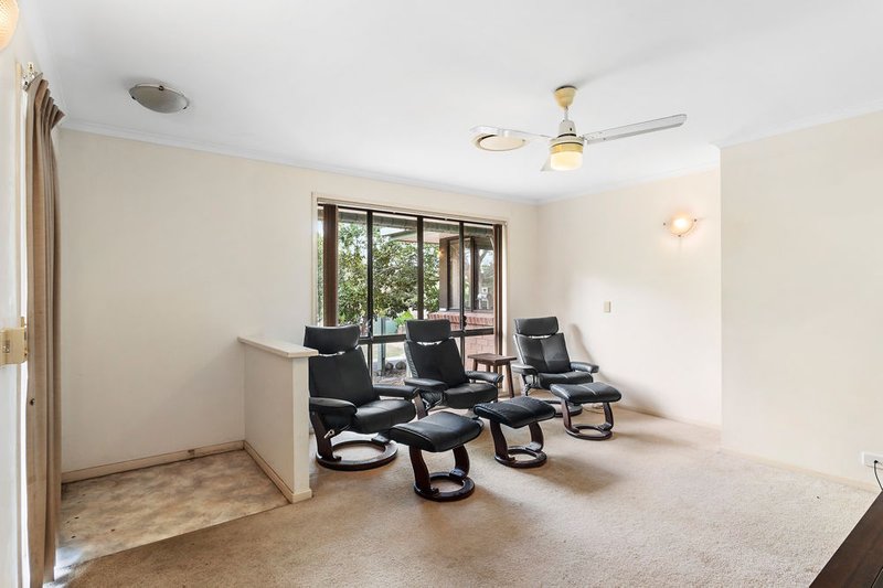 Photo - 2 Geddes Close, Keperra QLD 4054 - Image 13