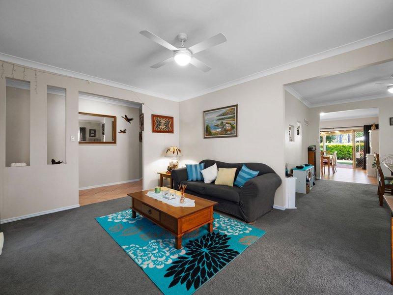 Photo - 2 Gemma Court, Capalaba QLD 4157 - Image 2