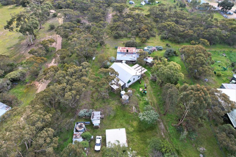 Photo - 2 Gibbs Street, Coonalpyn SA 5265 - Image 5