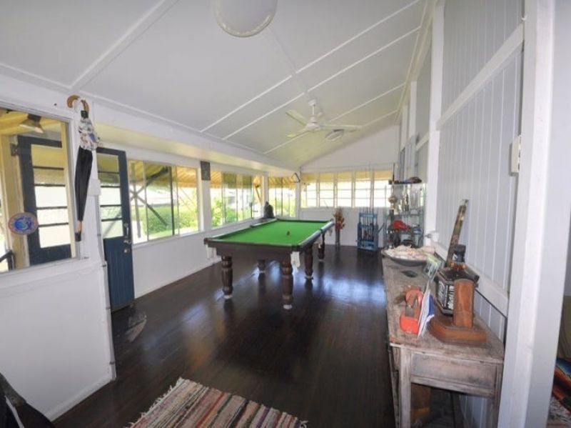 Photo - 2 Gibson Street, West Mackay QLD 4740 - Image 4