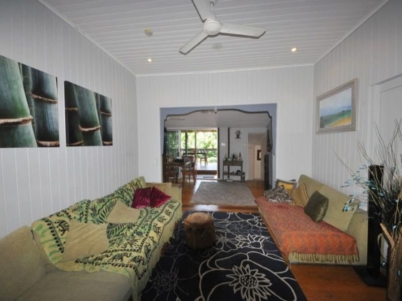 Photo - 2 Gibson Street, West Mackay QLD 4740 - Image 5