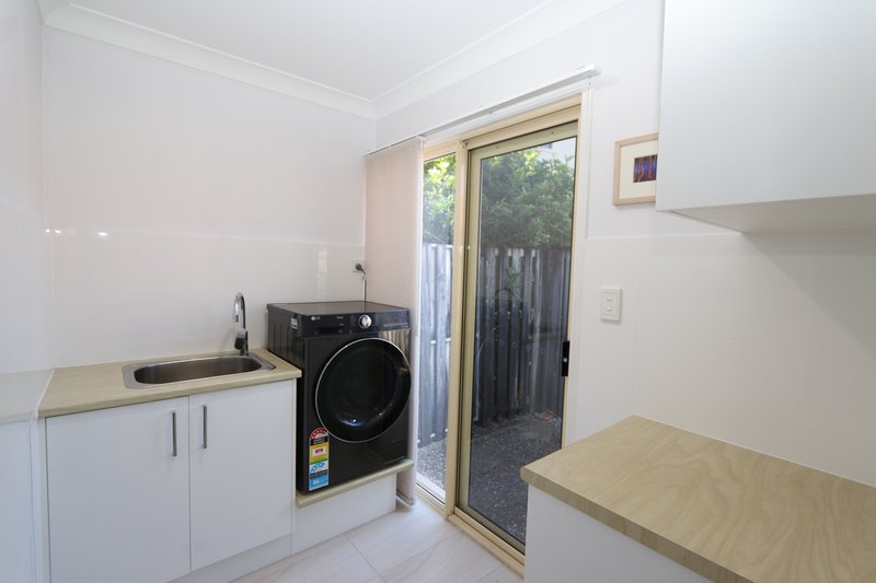 Photo - 2 Girraween Grove, Ashmore QLD 4214 - Image 15