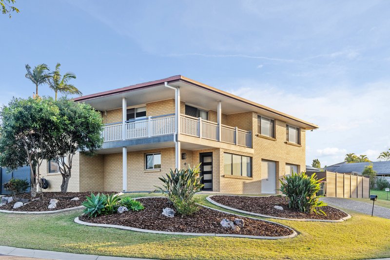 Photo - 2 Glamis Court, Carindale QLD 4152 - Image 1