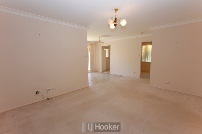 Photo - 2 Gleeson Crescent, Eleebana NSW 2282 - Image 2