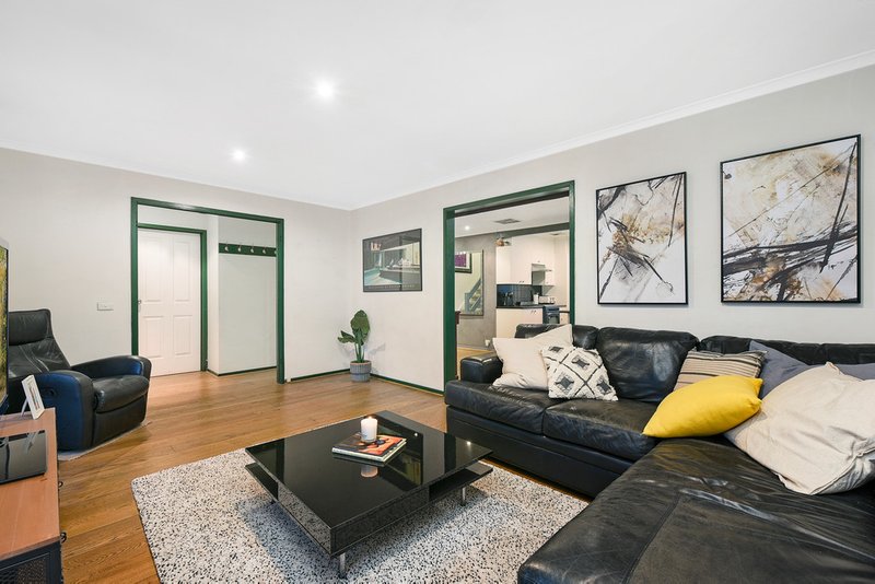 Photo - 2 Glenelg Drive, Clayton South VIC 3169 - Image 3