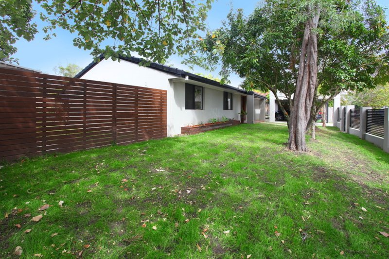 Photo - 2 Glenmore Drive, Ashmore QLD 4214 - Image 6