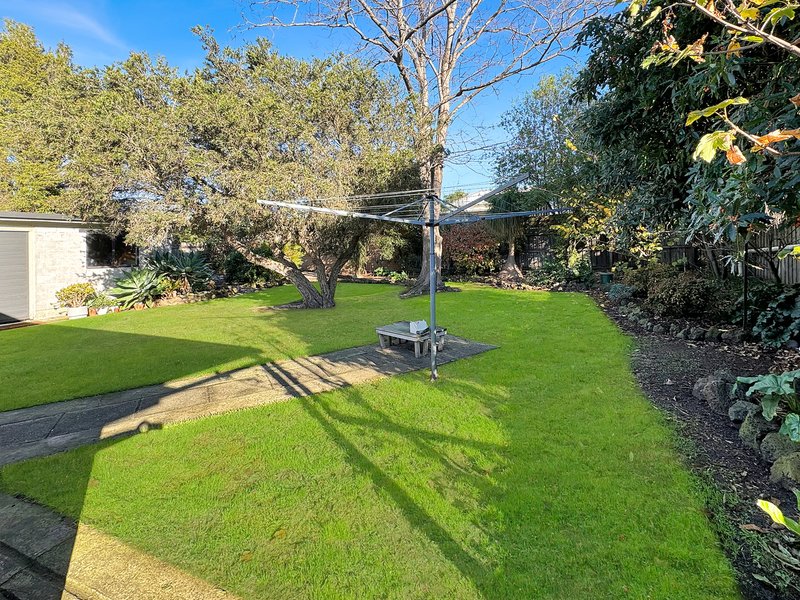 Photo - 2 Glyn Street, Belmont VIC 3216 - Image 7