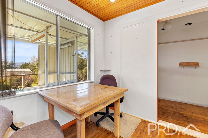 Photo - 2 Godfrey Street, Tumut NSW 2720 - Image 4