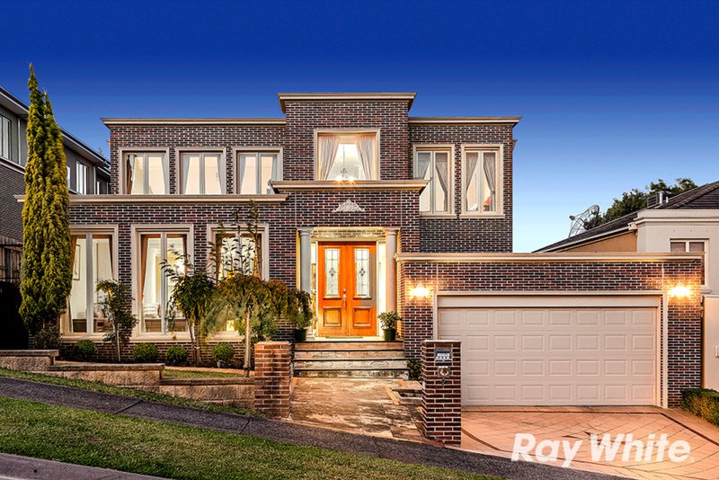 2 Golden View Court, Wheelers Hill VIC 3150