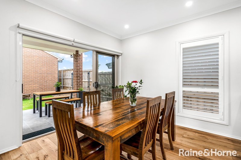 Photo - 2 Goldstone Way, Box Hill NSW 2765 - Image 6