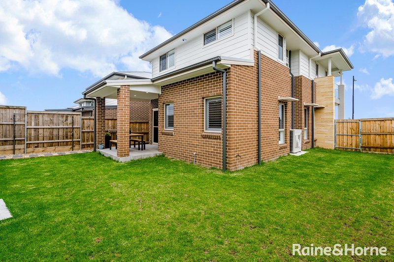 Photo - 2 Goldstone Way, Box Hill NSW 2765 - Image 11