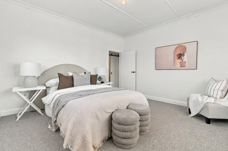 Photo - 2 Golsby Street, West Bathurst NSW 2795 - Image 9