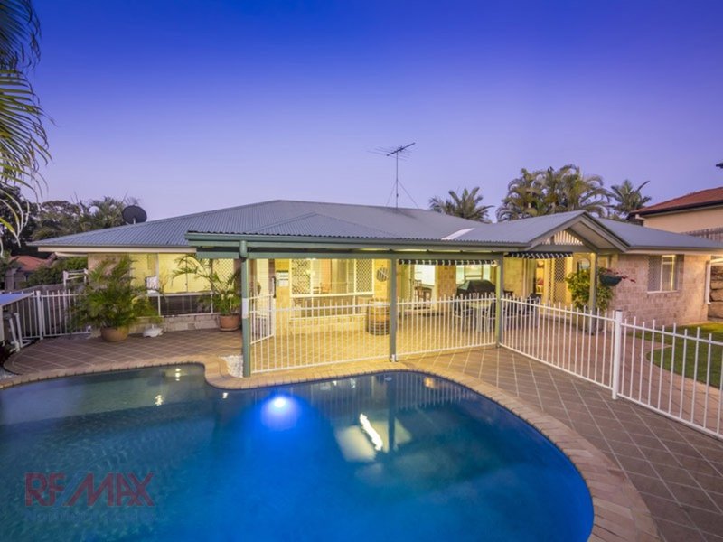 2 Gordonbrook Close, Albany Creek QLD 4035