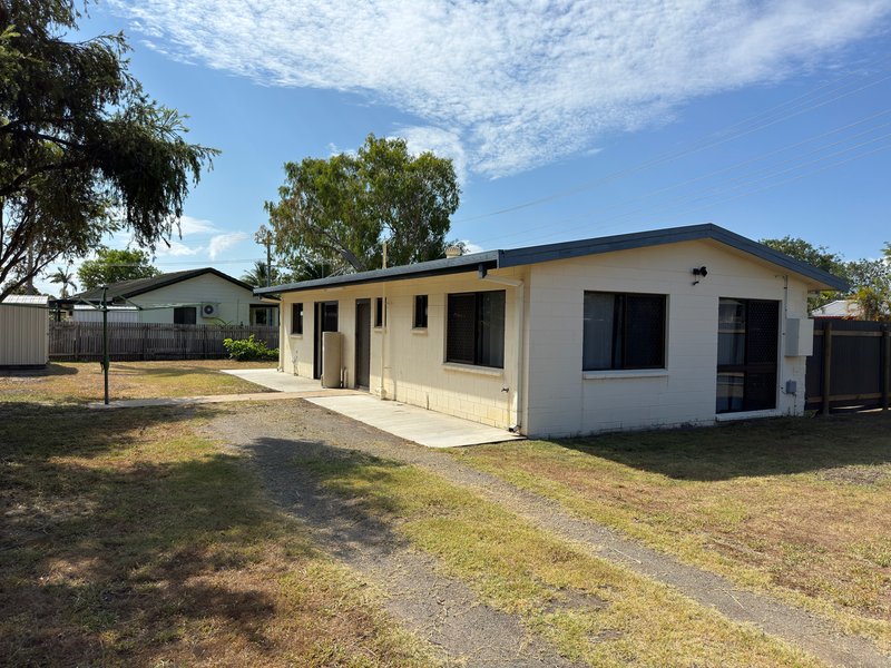 Photo - 2 Gould Street, Thuringowa Central QLD 4817 - Image 10