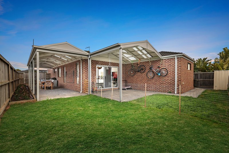 Photo - 2 Goulding Drive, Fraser Rise VIC 3336 - Image 16