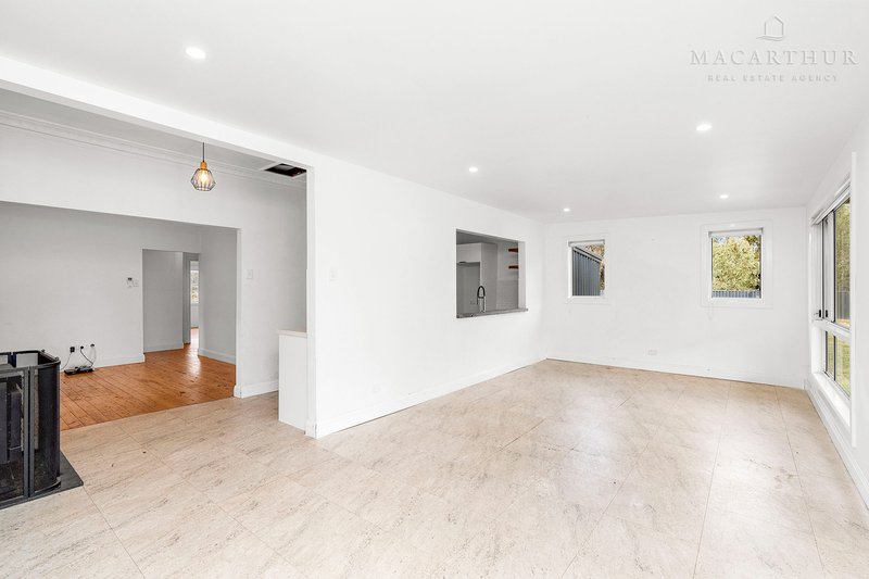 Photo - 2 Grant Street, Ganmain NSW 2702 - Image 3