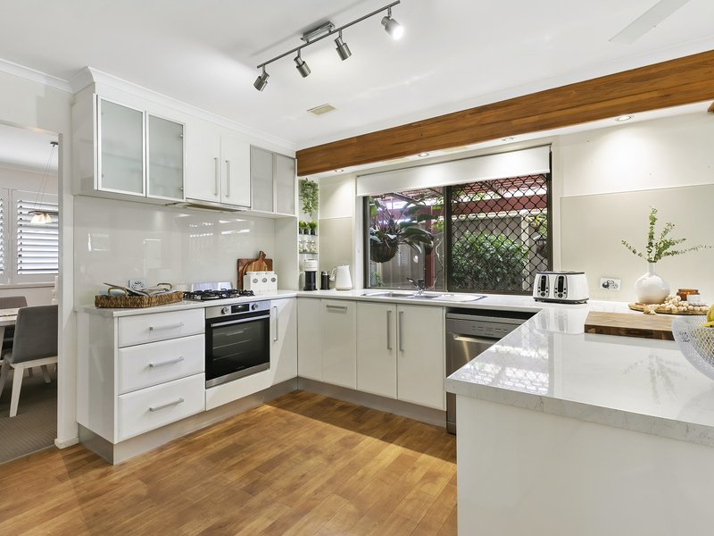 Photo - 2 Green Street, Banksia Beach QLD 4507 - Image 13