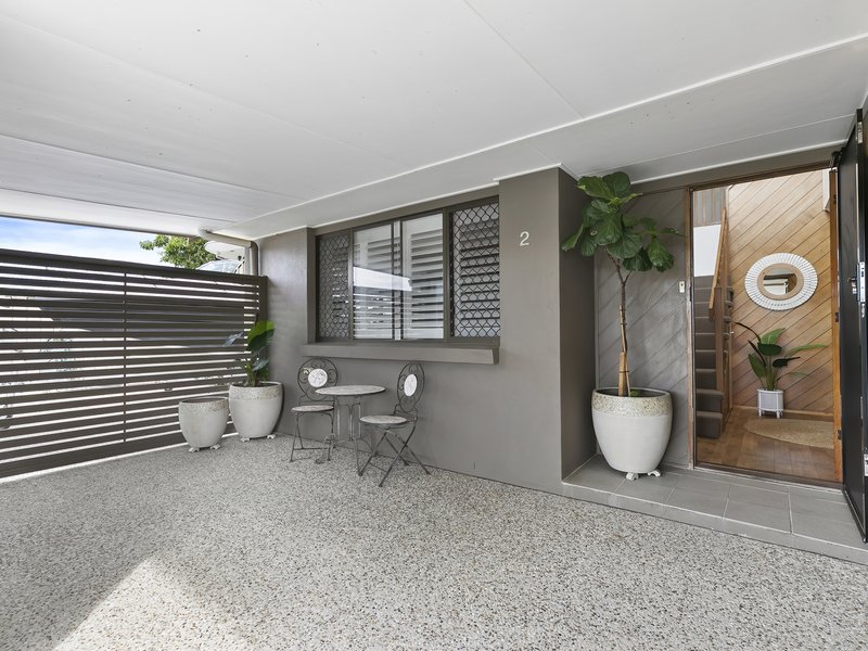 Photo - 2 Green Street, Banksia Beach QLD 4507 - Image 25