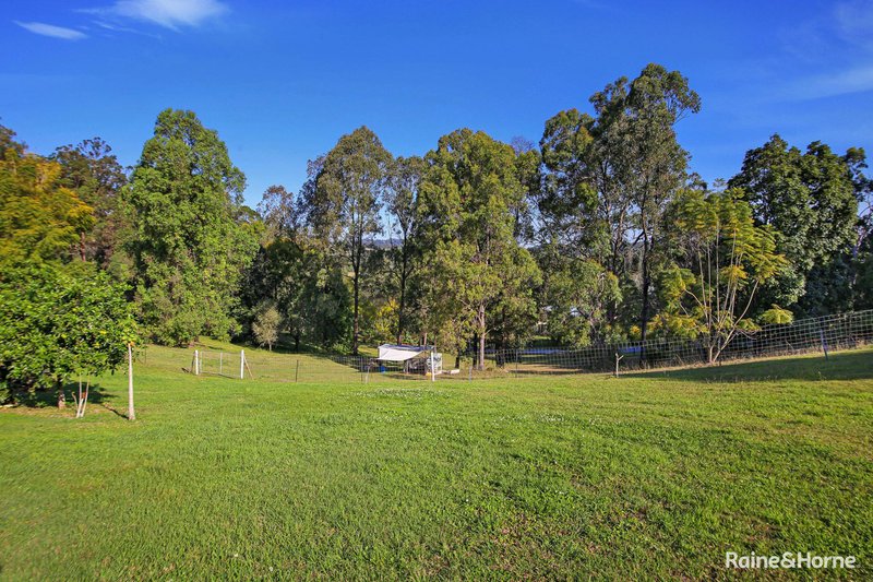 Photo - 2 Greenoak Road, Kandanga QLD 4570 - Image 18