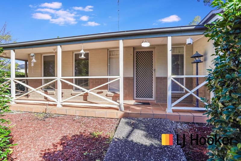 2 Greenwich Walk, Campbelltown NSW 2560