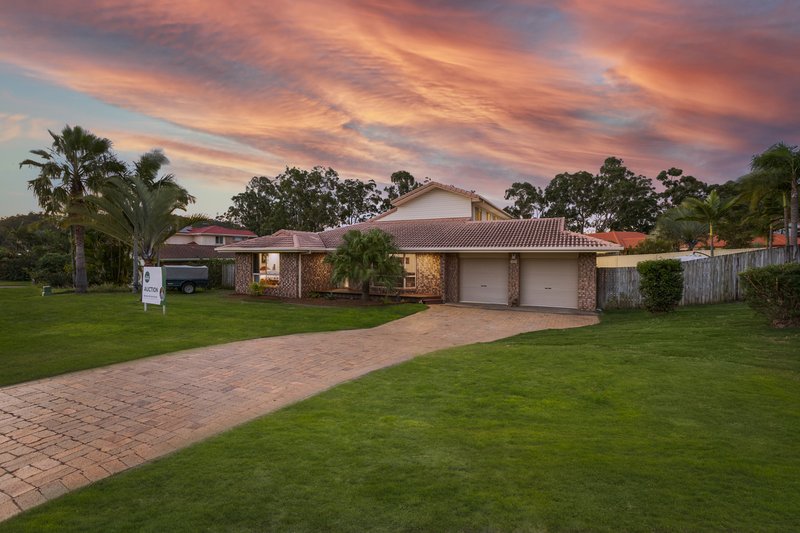 Photo - 2 Greg Norman Cres , Parkwood QLD 4214 - Image 4