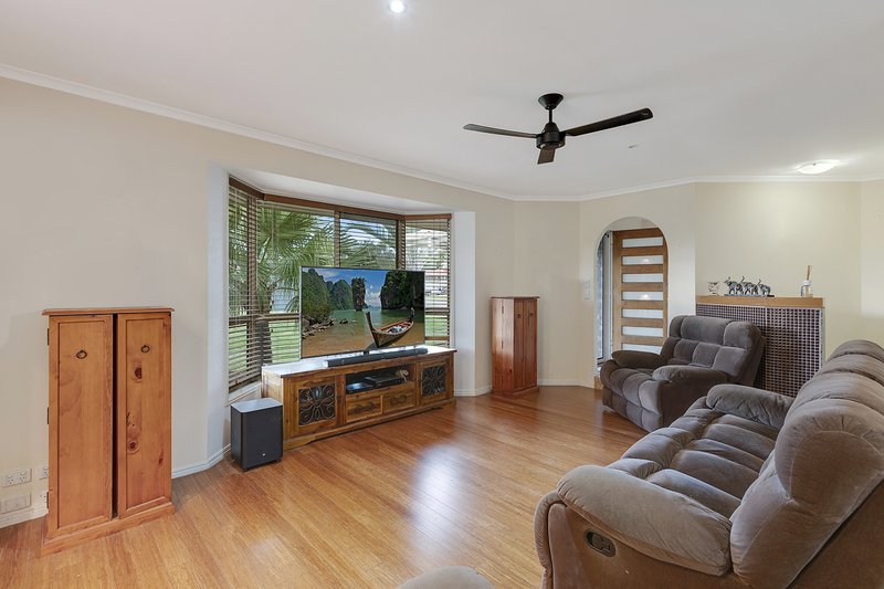 Photo - 2 Greg Norman Cres , Parkwood QLD 4214 - Image 6