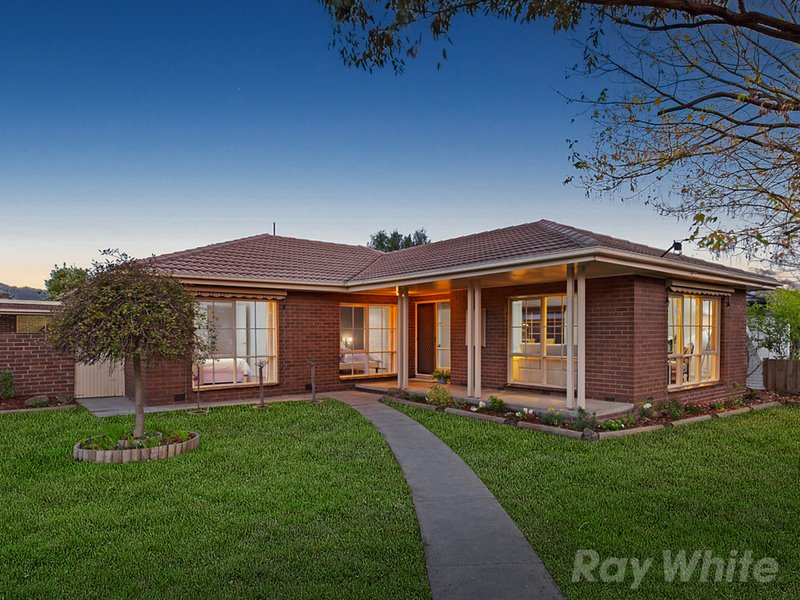 2 Gregory Crescent, Mulgrave VIC 3170