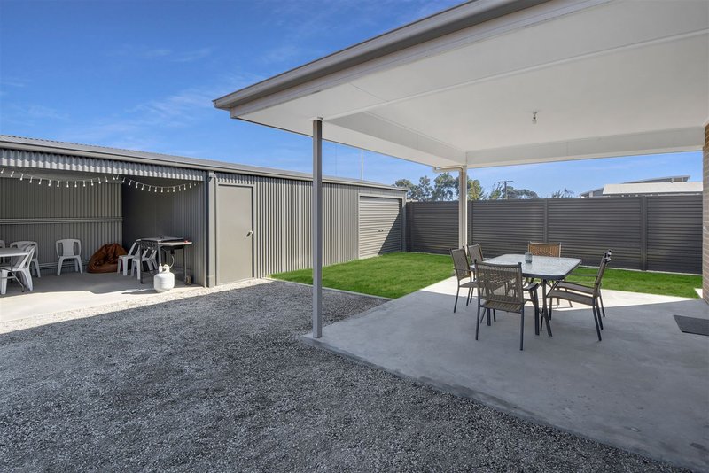 Photo - 2 Griffin Court, Horsham VIC 3400 - Image 14