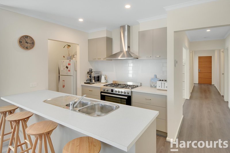 Photo - 2 Griffin Court, Horsham VIC 3400 - Image 2