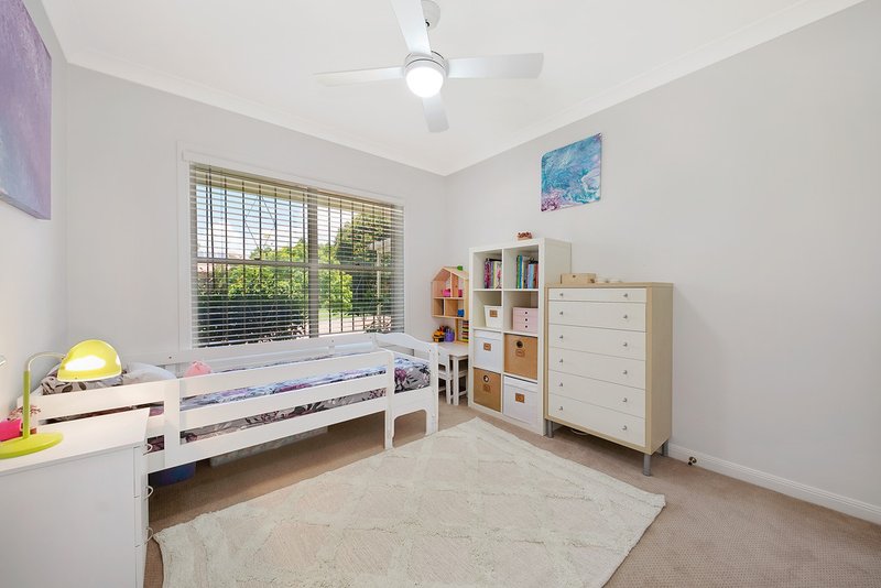 Photo - 2 Guildhall Court, Murrumba Downs QLD 4503 - Image 15