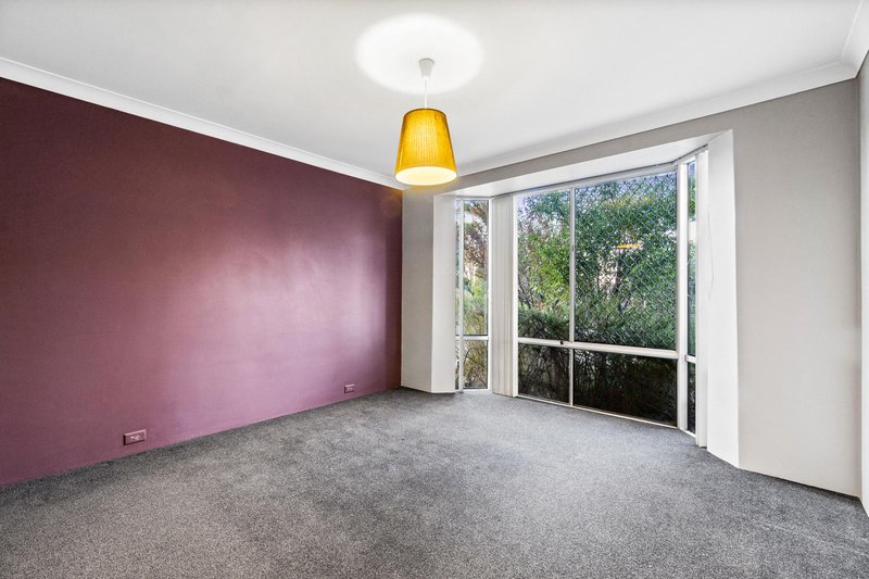 Photo - 2 Gum Court, Yangebup WA 6164 - Image 8