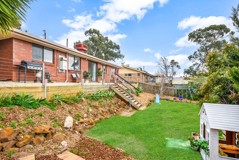 Photo - 2 Gunya Court, Flagstaff Hill SA 5159 - Image 12