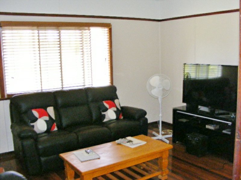 Photo - 2 Gwen Street, Hivesville QLD 4612 - Image 6