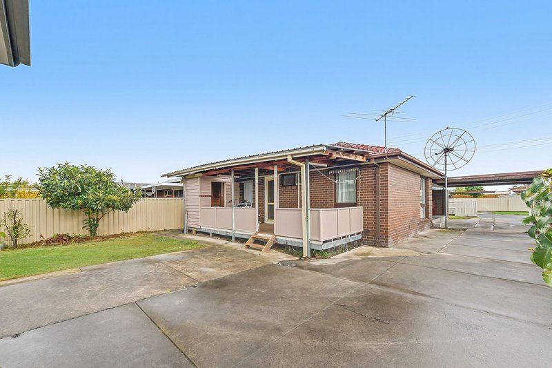 Photo - 2 Gwent Street, Springvale South VIC 3172 - Image 14