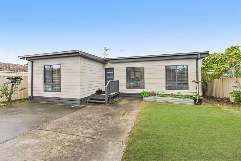 Photo - 2 Gwent Street, Springvale South VIC 3172 - Image 16