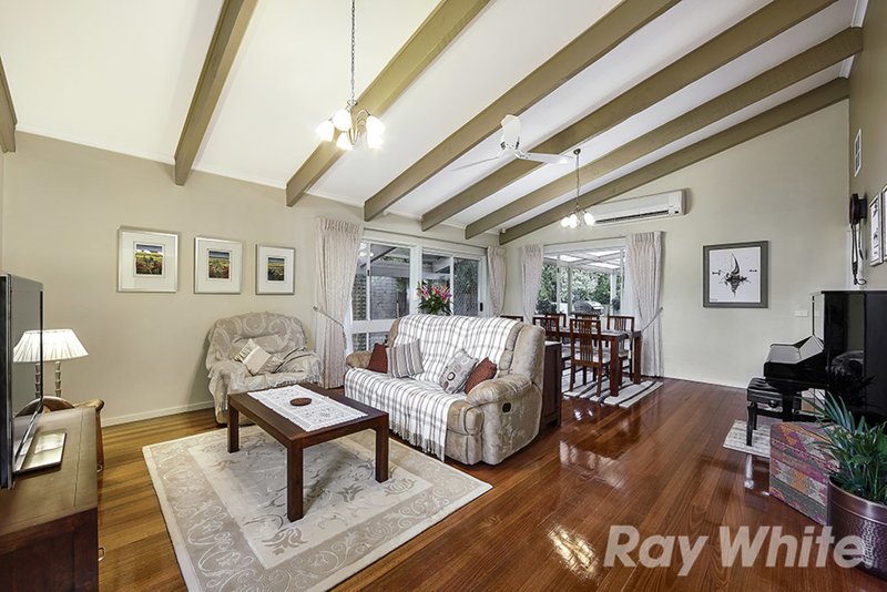 Photo - 2 Gyton Avenue, Glen Waverley VIC 3150 - Image 4