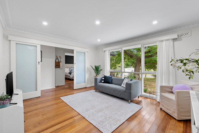 Photo - 2 Haering Road, Boronia VIC 3155 - Image 4