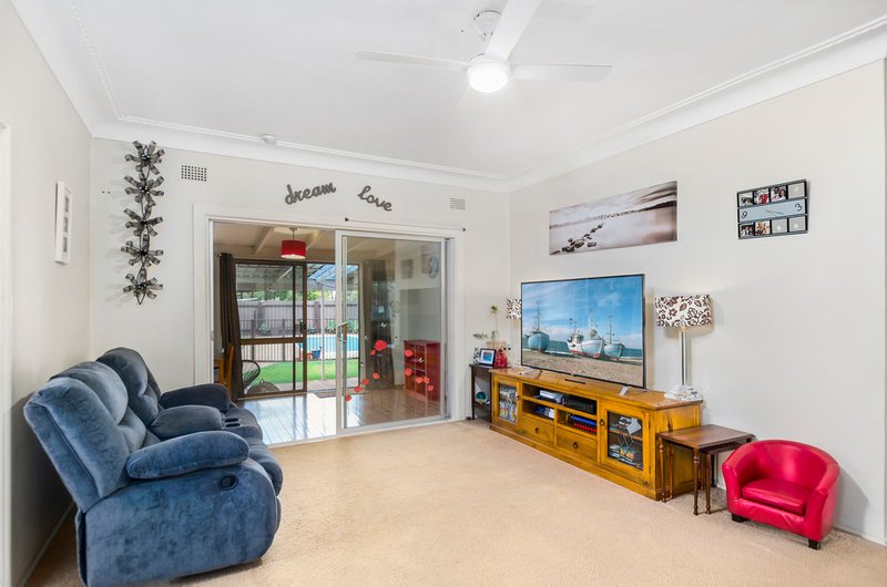 Photo - 2 Hale St , Woonona NSW 2517 - Image 5