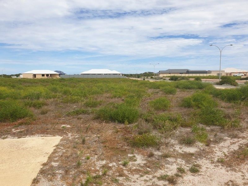 Photo - 2 Halfmoon Way, Jurien Bay WA 6516 - Image