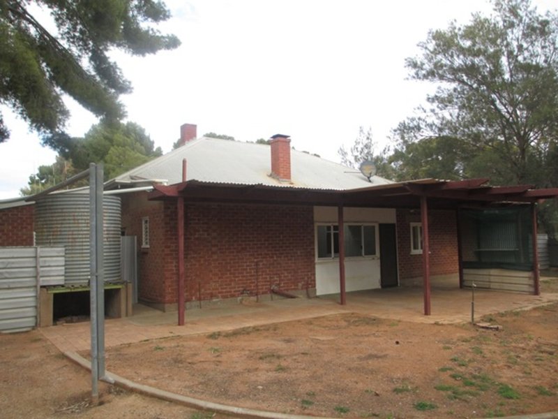 Photo - 2 Halliday Street, Port Pirie SA 5540 - Image 11