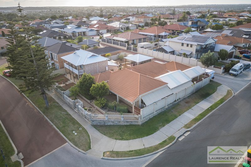 2 Halmstad Circle, Mindarie WA 6030