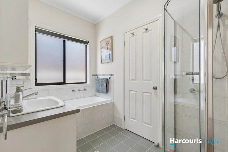 Photo - 2 Hannah Close, Hackham SA 5163 - Image 15