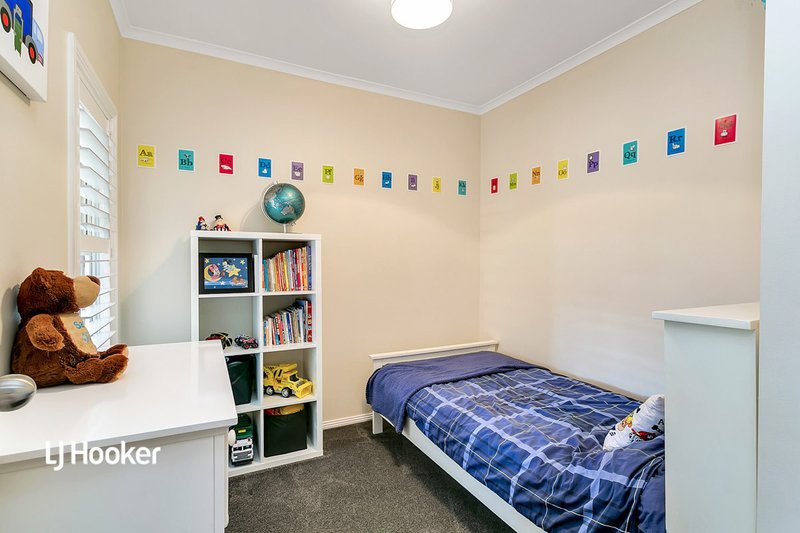 Photo - 2 Harbour Lane, Mawson Lakes SA 5095 - Image 5